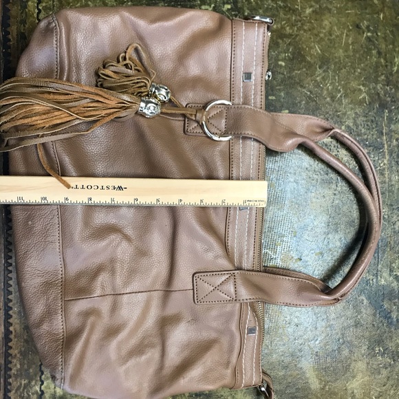 Cuore & Pelle Khaki Leather Handbag - Picture 5 of 7